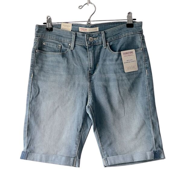 Levi Strauss Women's Mid-Rise Bermuda Shorts Size 6 - Picture 2 of 6
